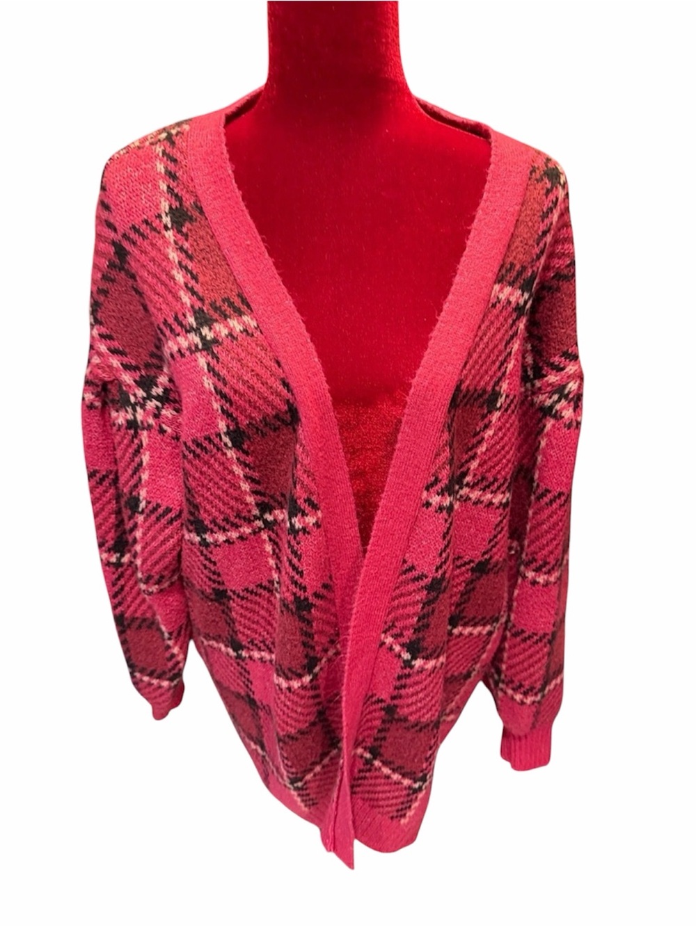 #656. Pink plaid cardigan. 0x